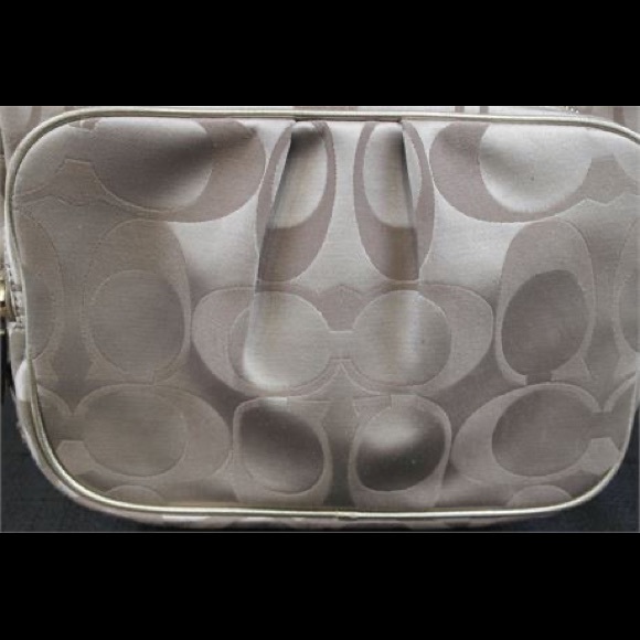 Coach Signature Daisy Poppy Backpack - Picture 6 of 10